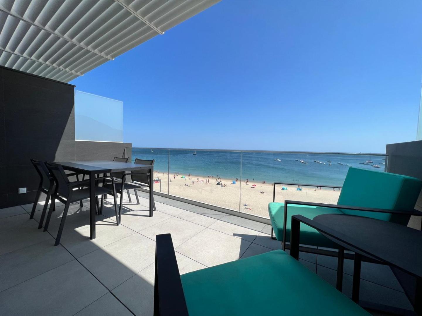 Guestready - Beachfront Naufrago'S Retreat 2 Sesimbra Buitenkant foto