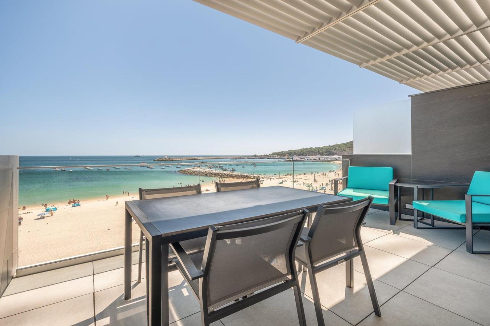 Guestready - Beachfront Naufrago'S Retreat 2 Sesimbra Buitenkant foto